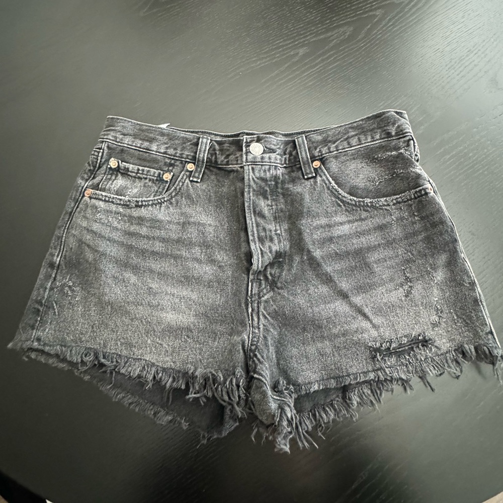 Levi’s 501 denim shorts
